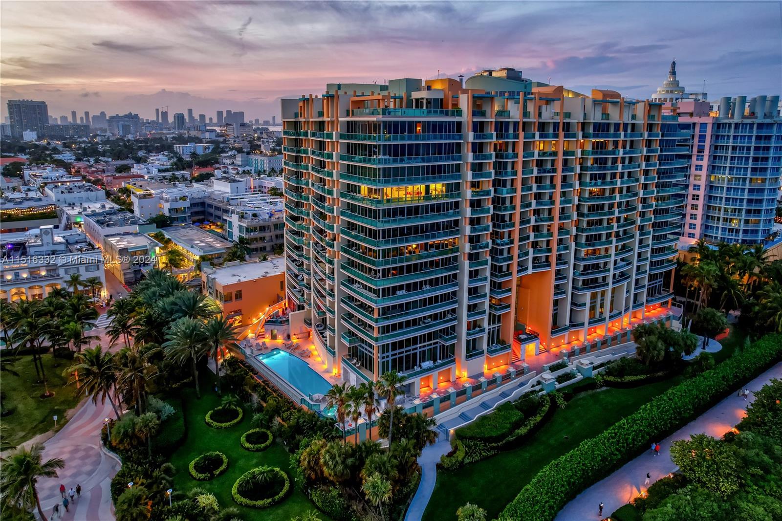 1455 Ocean Dr 904, Miami Beach, FL 33139, 1 Bedroom Bedrooms, ,2 BathroomsBathrooms,Residential,For Sale,Ocean Dr,A11516332