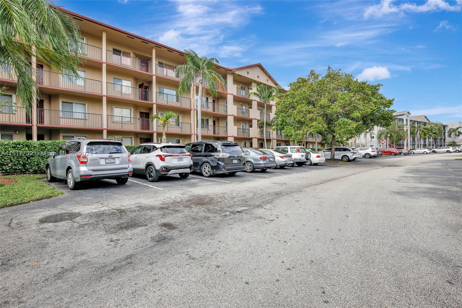 850 SW 138th Ave 208D, Pembroke Pines, FL 33027, 1 Bedroom Bedrooms, ,1 BathroomBathrooms,Residential,For Sale,138th Ave,A11517739