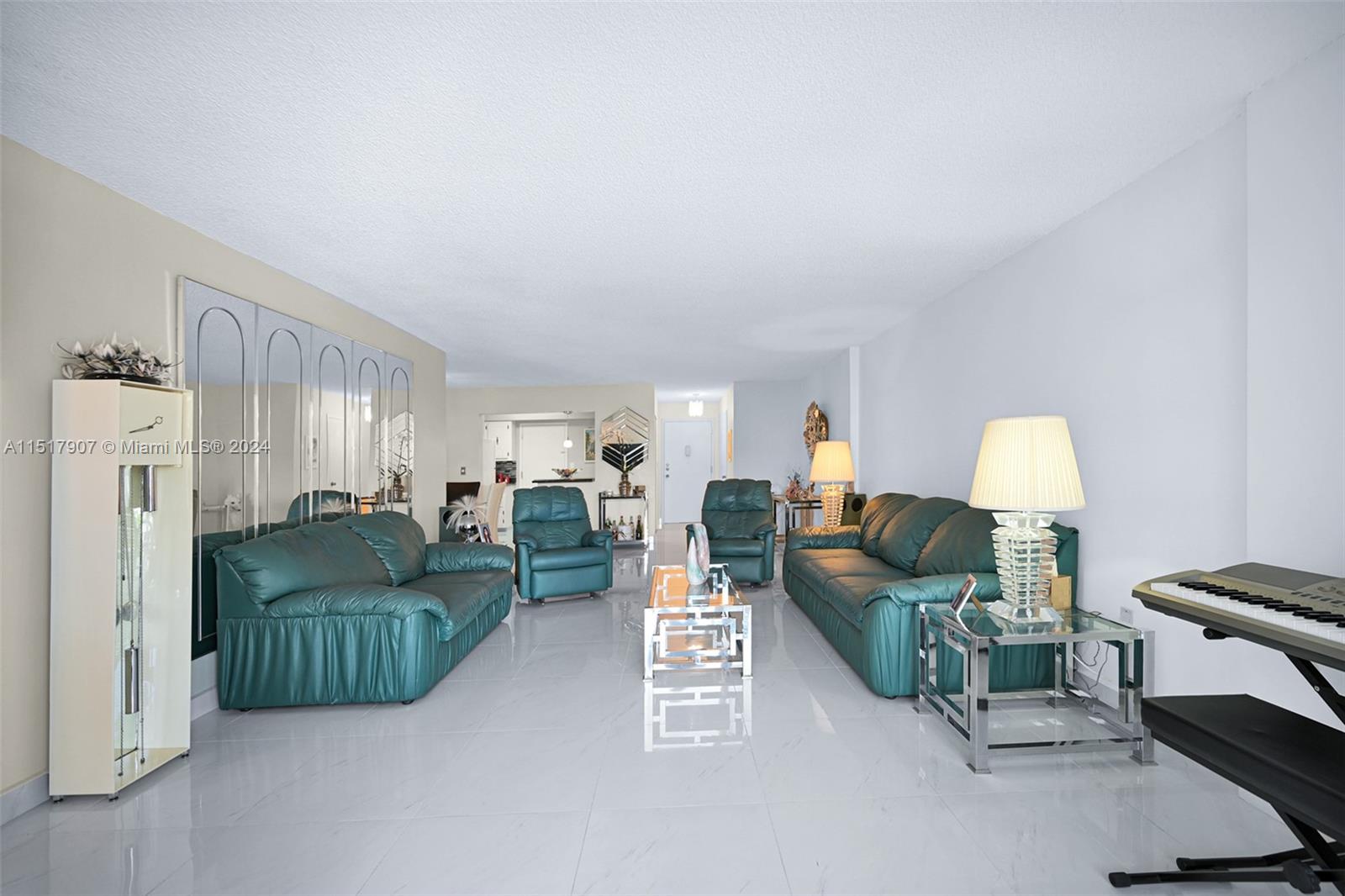 17800 Atlantic Blvd, Sunny Isles Beach, FL, 33160 United States, 2 Bedrooms Bedrooms, ,2 BathroomsBathrooms,Residential,For Sale,Atlantic Blvd,A11517907