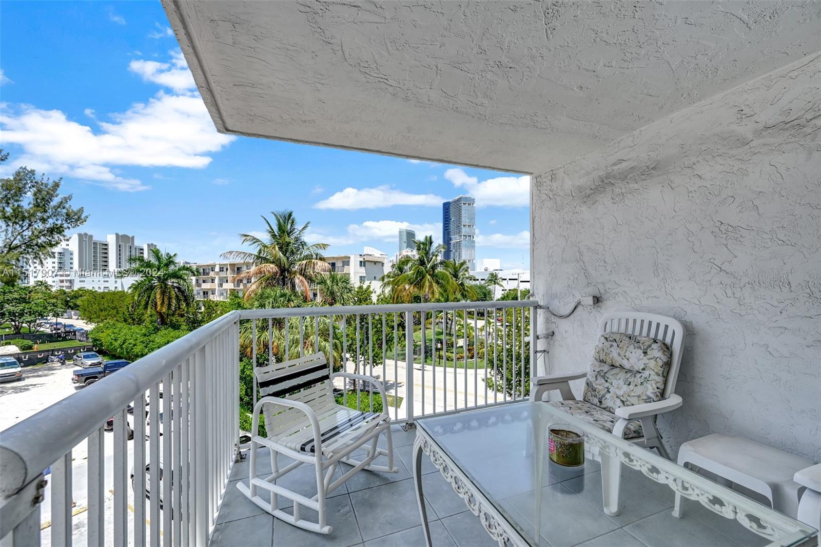 17800 Atlantic Blvd, Sunny Isles Beach, FL, 33160 United States, 2 Bedrooms Bedrooms, ,2 BathroomsBathrooms,Residential,For Sale,Atlantic Blvd,A11517907