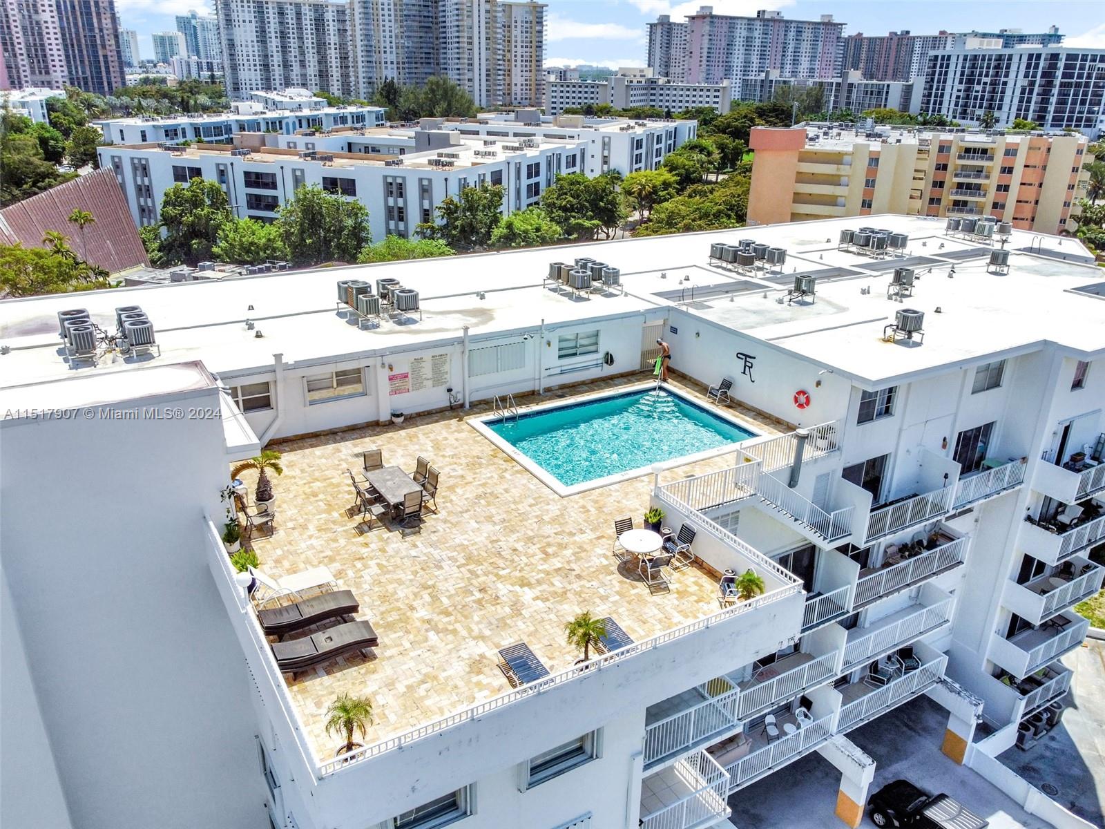 17800 Atlantic Blvd, Sunny Isles Beach, FL, 33160 United States, 2 Bedrooms Bedrooms, ,2 BathroomsBathrooms,Residential,For Sale,Atlantic Blvd,A11517907