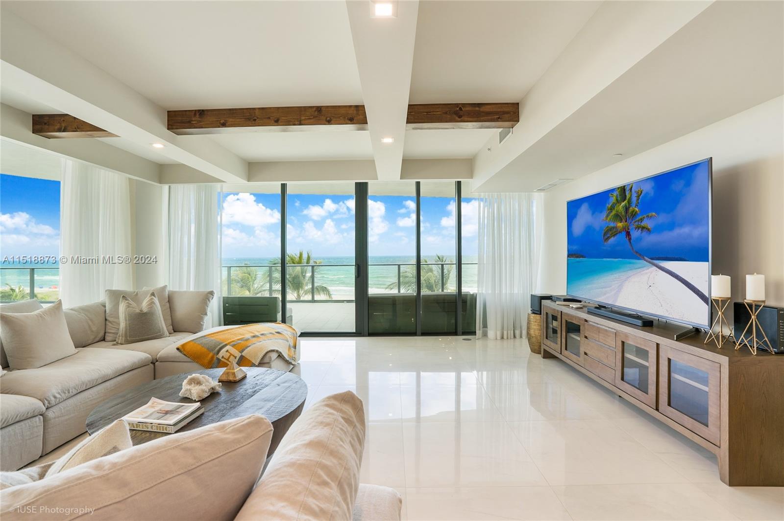 730 N Ocean Blvd 402, Pompano Beach, Florida 33062, 3 Bedrooms Bedrooms, 6 Rooms Rooms,3 BathroomsBathrooms,Residential,For Sale,730 N Ocean Blvd 402,A11518873