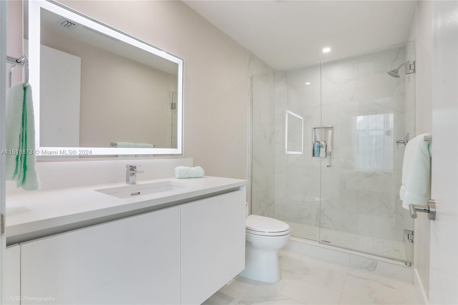 730 Ocean Blvd, Pompano Beach, FL, 33062 United States, 3 Bedrooms Bedrooms, ,3 BathroomsBathrooms,Residential,For Sale,Ocean Blvd,A11518873