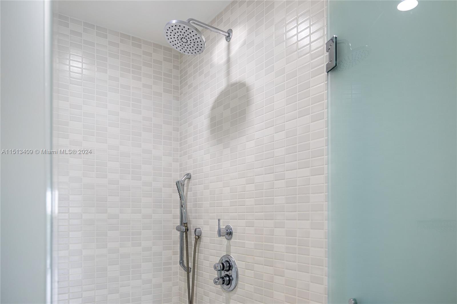 5300 NW 87th Ave 512, Doral, Florida 33178, 3 Bedrooms Bedrooms, ,4 BathroomsBathrooms,Residential,For Sale,5300 NW 87th Ave 512,A11513409