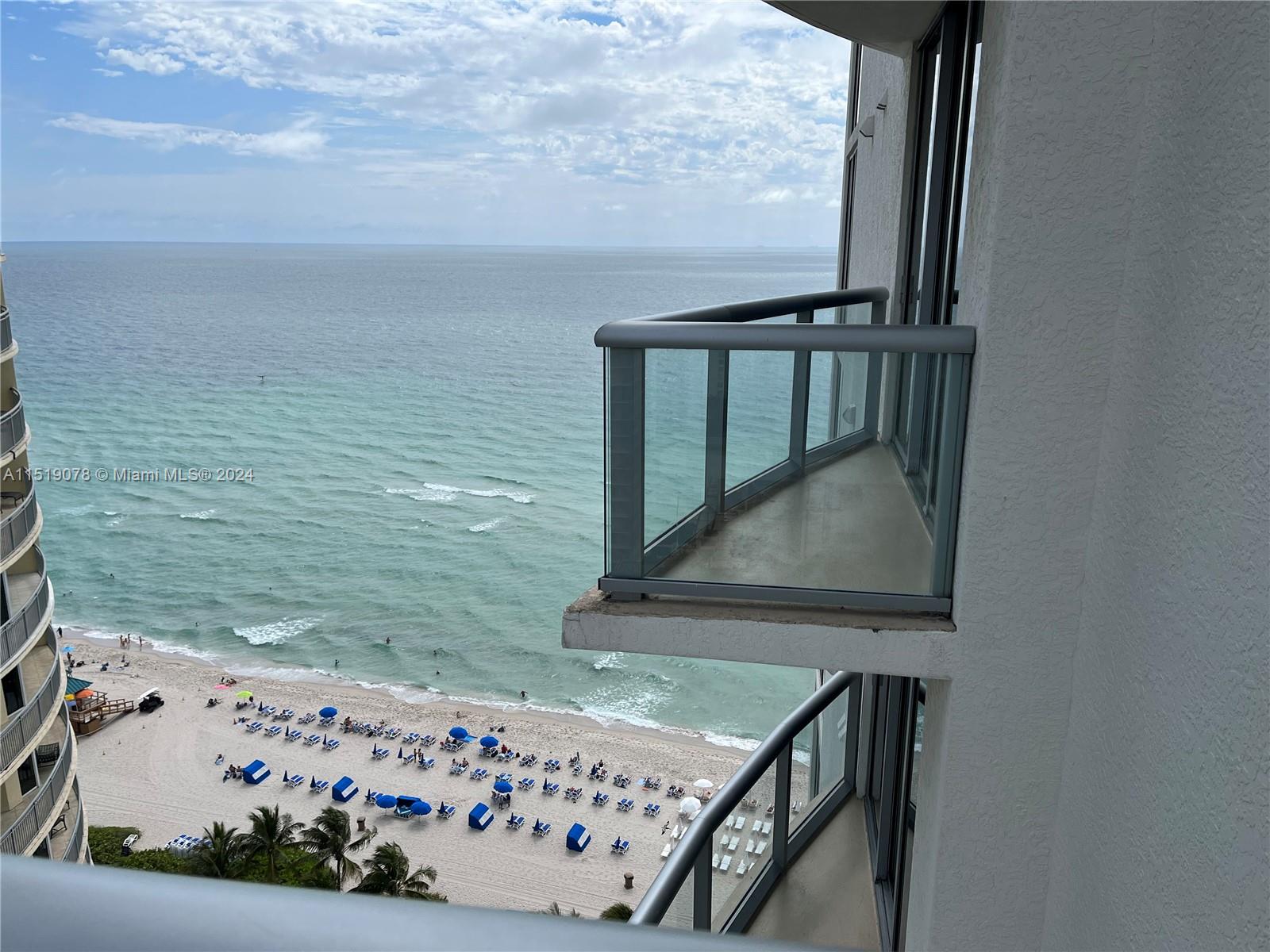 17315 Collins Ave, Sunny Isles Beach, FL, 33160 United States, 1 Bedroom Bedrooms, ,1 BathroomBathrooms,Residential,For Sale,Collins Ave,A11519078