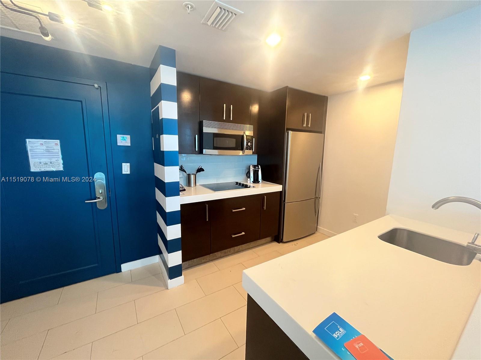 17315 Collins Ave, Sunny Isles Beach, FL, 33160 United States, 1 Bedroom Bedrooms, ,1 BathroomBathrooms,Residential,For Sale,Collins Ave,A11519078