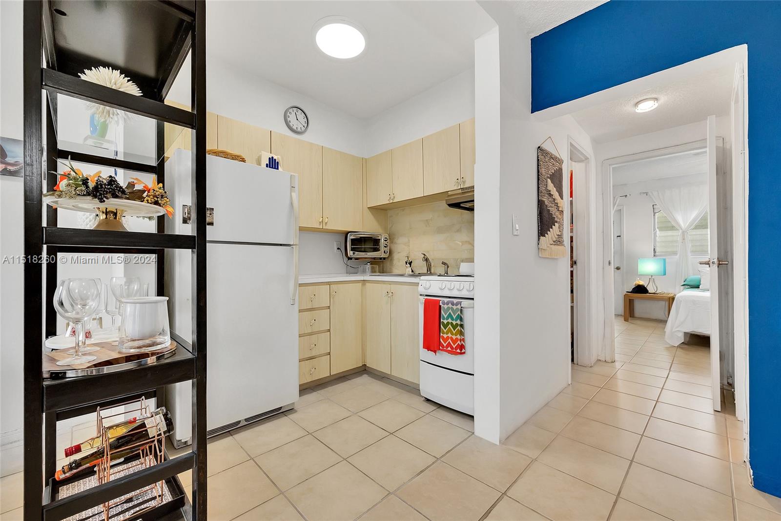 3177 S Ocean Dr 107, Hallandale Beach, Florida 33009, 1 Bedroom Bedrooms, ,1 BathroomBathrooms,Residential,For Sale,3177 S Ocean Dr 107,A11518260