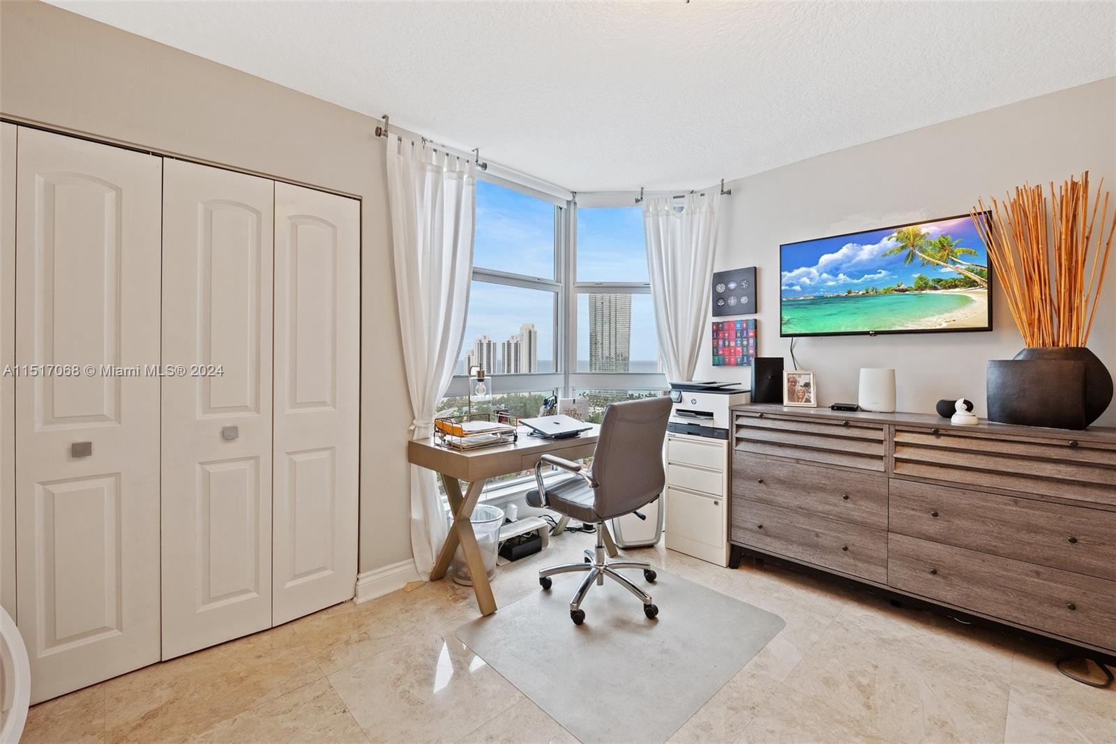 19101 36th Ct, Aventura, FL, 33180 United States, 2 Bedrooms Bedrooms, ,2 BathroomsBathrooms,Residential,For Sale,36th Ct,A11517068