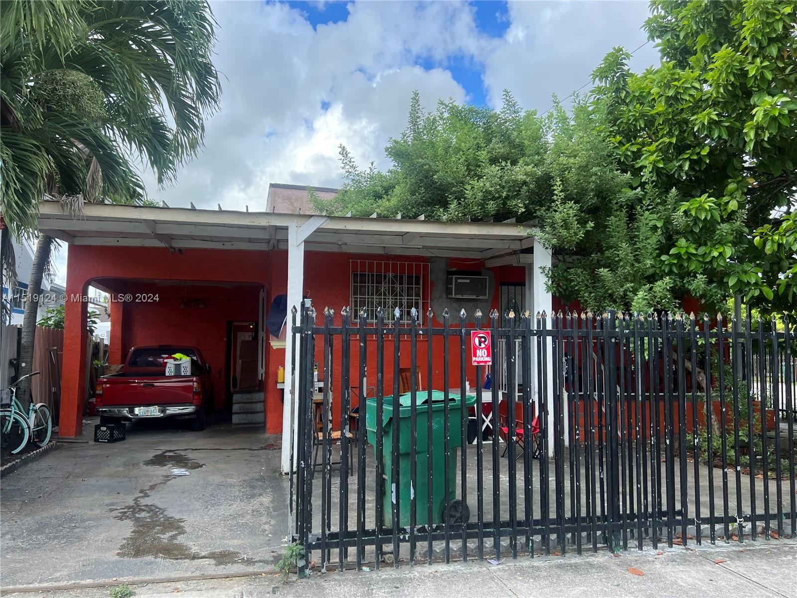 2052 NW 27 St, Miami, Florida 33142, ,Residentialincome,For Sale,2052 NW 27 St,A11519124