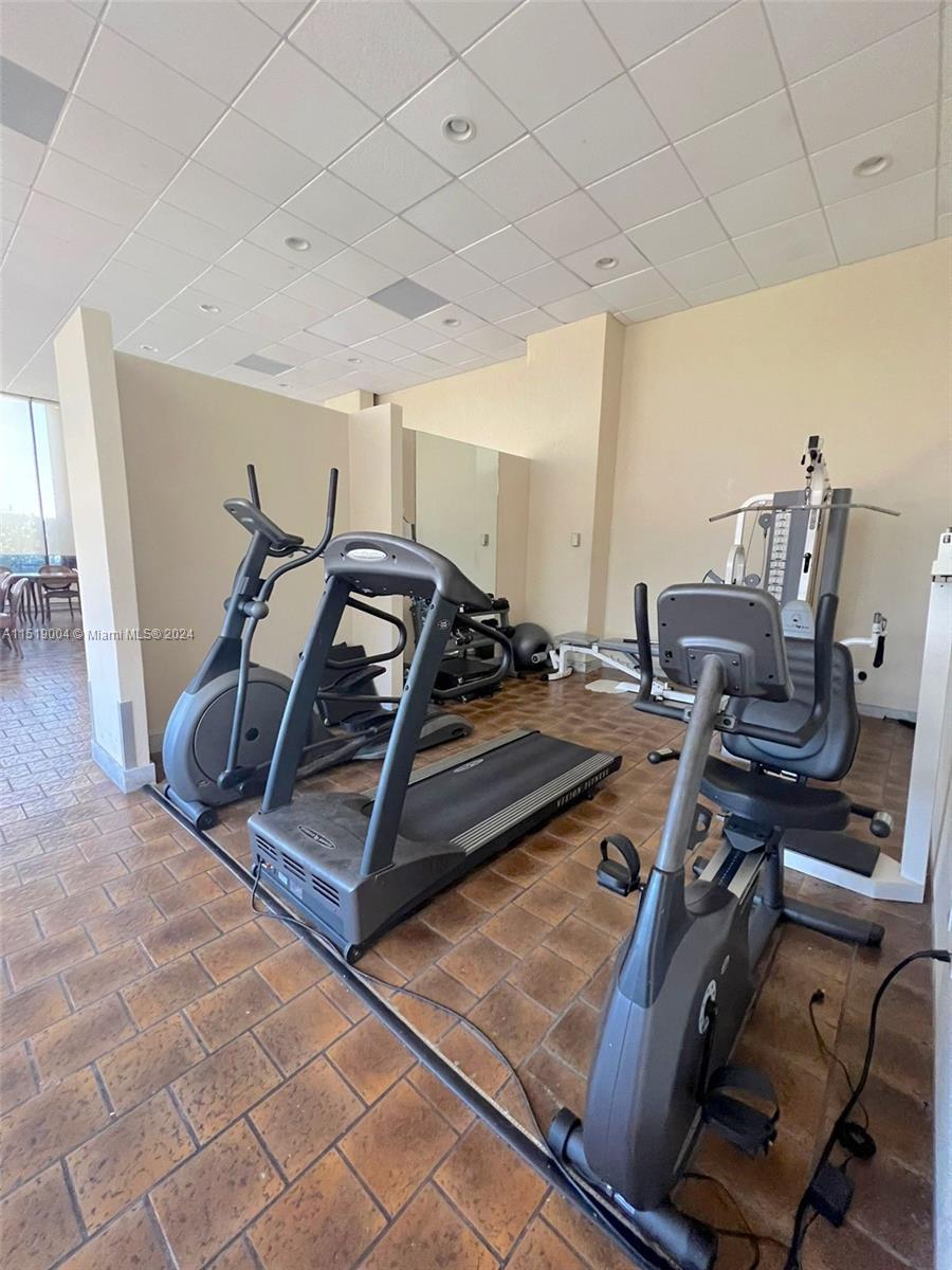 5838 Collins Ave 3D, Miami Beach, Florida 33140, 1 Bedroom Bedrooms, ,1 BathroomBathrooms,Residential,For Sale,5838 Collins Ave 3D,A11519004