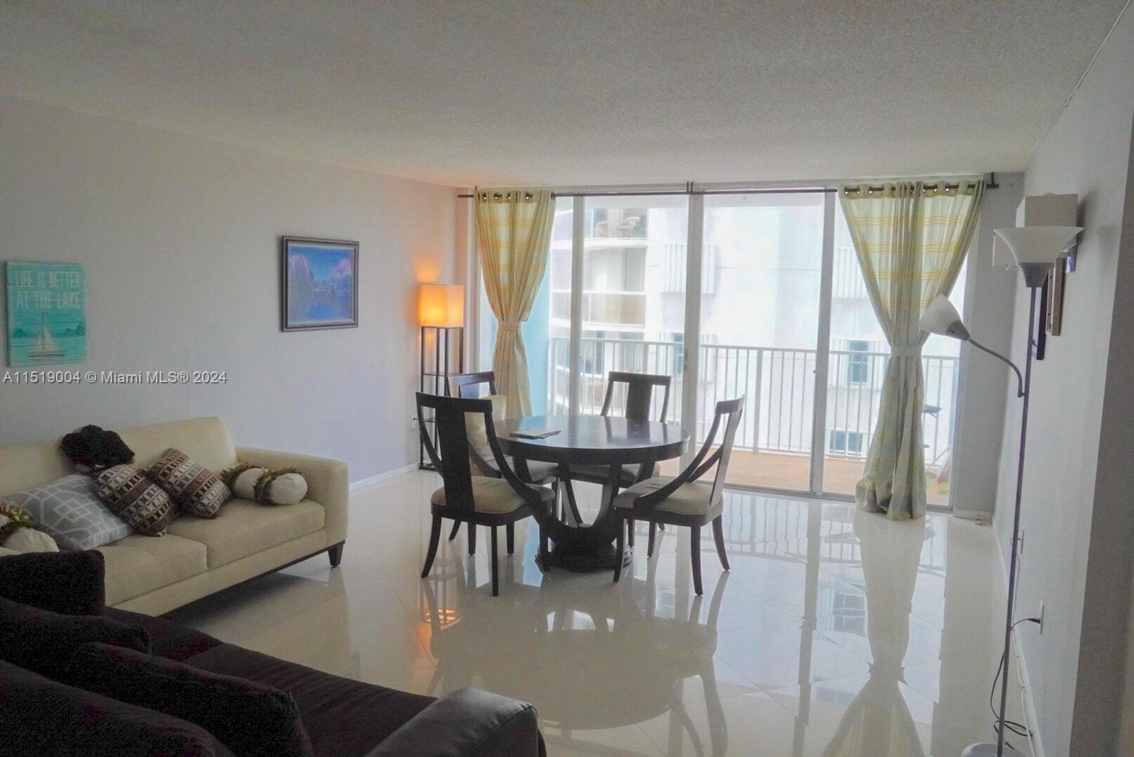 5838 Collins Ave 3D, Miami Beach, Florida 33140, 1 Bedroom Bedrooms, ,1 BathroomBathrooms,Residential,For Sale,5838 Collins Ave 3D,A11519004