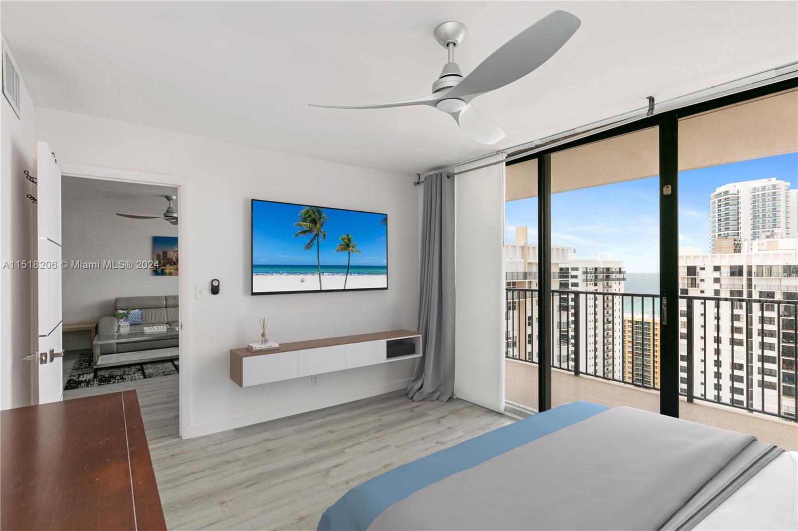 2101 S Ocean Dr 2807, Hollywood, Florida 33019, 2 Bedrooms Bedrooms, ,2 BathroomsBathrooms,Residential,For Sale,2101 S Ocean Dr 2807,A11518206
