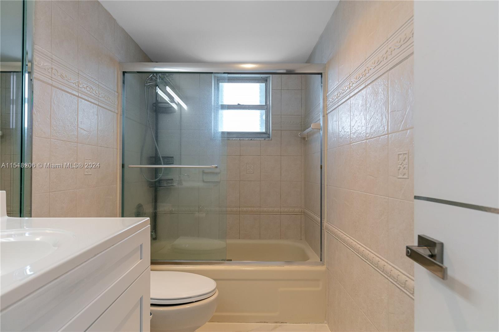 2101 S Ocean Dr 2807, Hollywood, Florida 33019, 2 Bedrooms Bedrooms, ,2 BathroomsBathrooms,Residential,For Sale,2101 S Ocean Dr 2807,A11518206