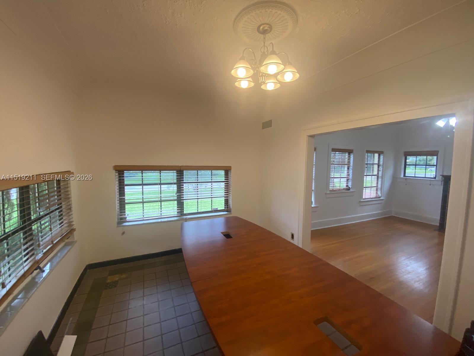 8900 NE 1st Ave 1, El Portal, Florida 33138, 4 Bedrooms Bedrooms, ,2 BathroomsBathrooms,Residentiallease,For Rent,8900 NE 1st Ave 1,A11519211