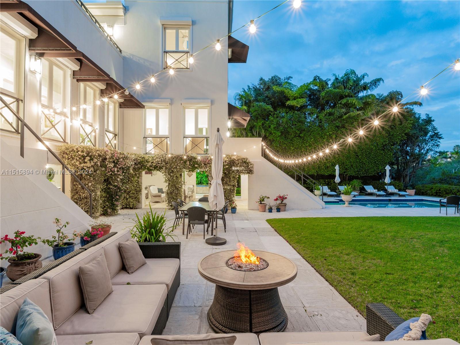 285 Costanera Rd, Coral Gables, FL, 33143 United States, 6 Bedrooms Bedrooms, ,6 BathroomsBathrooms,Residential,For Sale,Costanera Rd,A11515894