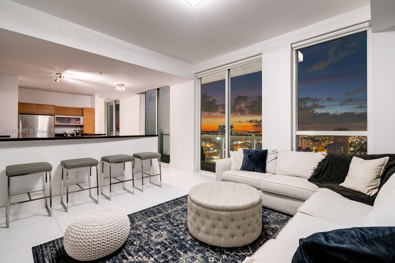 253 NE 2nd St PH4904, Miami, Florida 33132, 3 Bedrooms Bedrooms, ,5 BathroomsBathrooms,Residentiallease,For Rent,253 NE 2nd St PH4904,A11518982