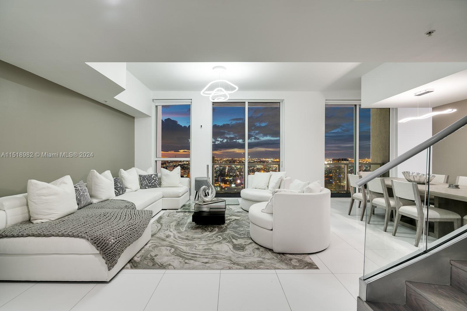 253 NE 2nd St PH4904, Miami, Florida 33132, 3 Bedrooms Bedrooms, ,5 BathroomsBathrooms,Residentiallease,For Rent,253 NE 2nd St PH4904,A11518982