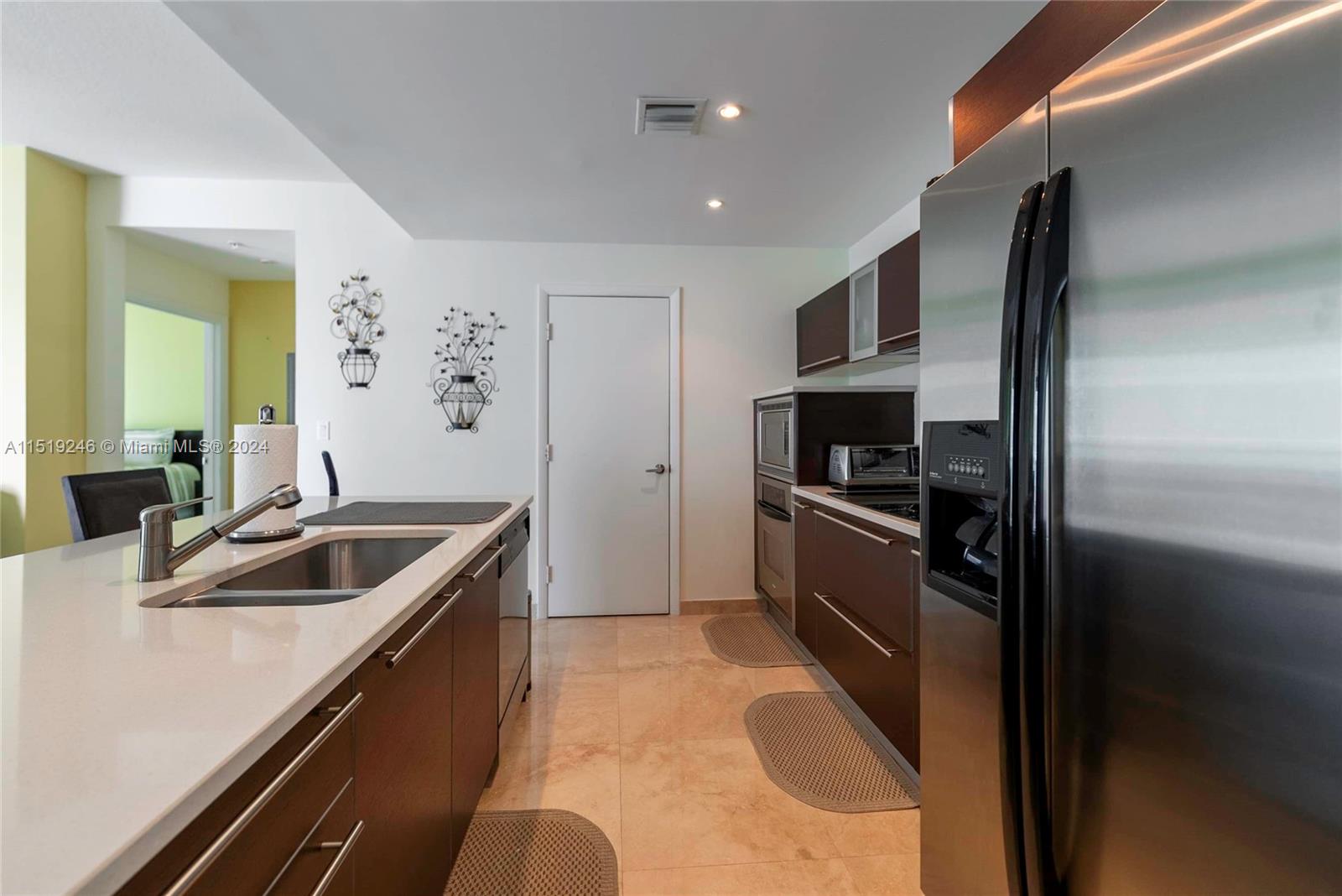 1900 N Bayshore Dr 3417, Miami, Florida 33132, 1 Bedroom Bedrooms, ,1 BathroomBathrooms,Residentiallease,For Rent,1900 N Bayshore Dr 3417,A11519246