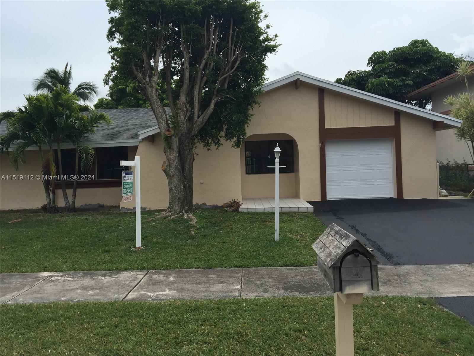 12720 SW 149th St  For Sale A11519112, FL