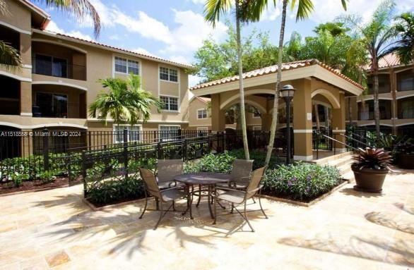 11601 SW 2nd St 21302, Pembroke Pines, FL 33025, 2 Bedrooms Bedrooms, ,2 BathroomsBathrooms,Residential,For Sale,2nd St,A11518558