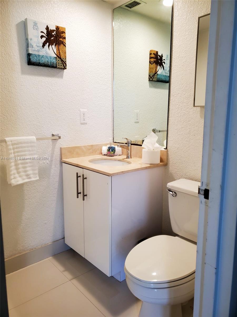 4001 S Ocean Dr 5D, Hollywood, Florida 33019, 1 Bedroom Bedrooms, ,1 BathroomBathrooms,Residential,For Sale,4001 S Ocean Dr 5D,A11519281