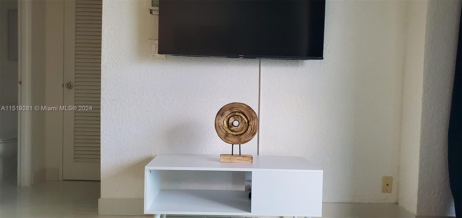 4001 S Ocean Dr 5D, Hollywood, Florida 33019, 1 Bedroom Bedrooms, ,1 BathroomBathrooms,Residential,For Sale,4001 S Ocean Dr 5D,A11519281