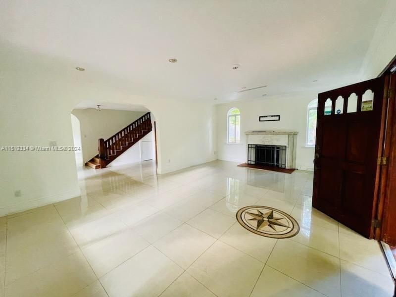 92 NE 90th St 1, El Portal, Florida 33138, 3 Bedrooms Bedrooms, ,2 BathroomsBathrooms,Residentiallease,For Rent,92 NE 90th St 1,A11519334