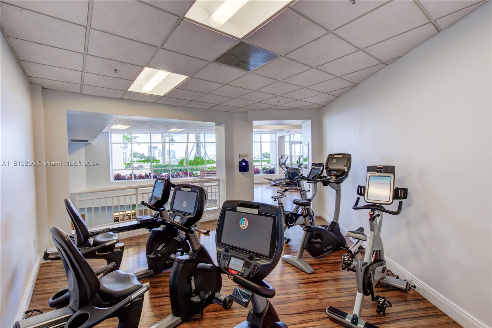 848 Brickell Key Dr 1805, Miami, Florida 33131, 2 Bedrooms Bedrooms, ,2 BathroomsBathrooms,Residential,For Sale,848 Brickell Key Dr 1805,A11519230