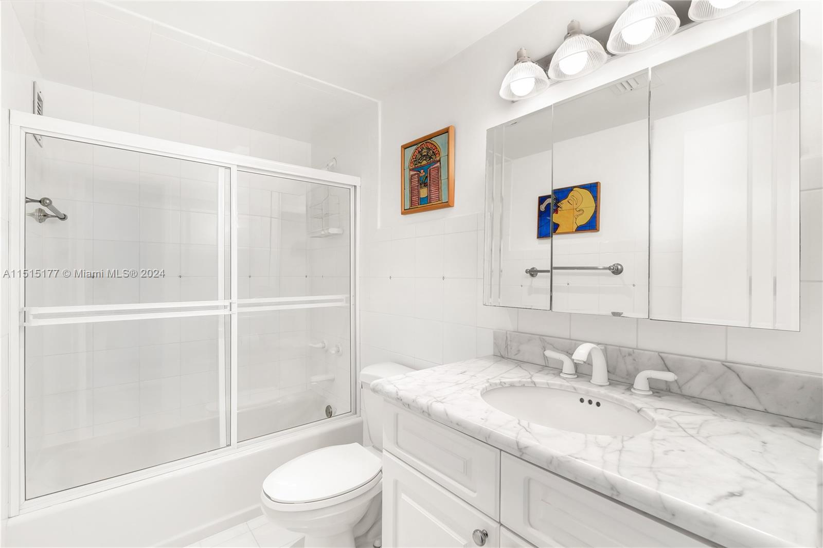 5825 Collins Ave 12K, Miami Beach, Florida 33140, 2 Bedrooms Bedrooms, ,2 BathroomsBathrooms,Residential,For Sale,5825 Collins Ave 12K,A11515177