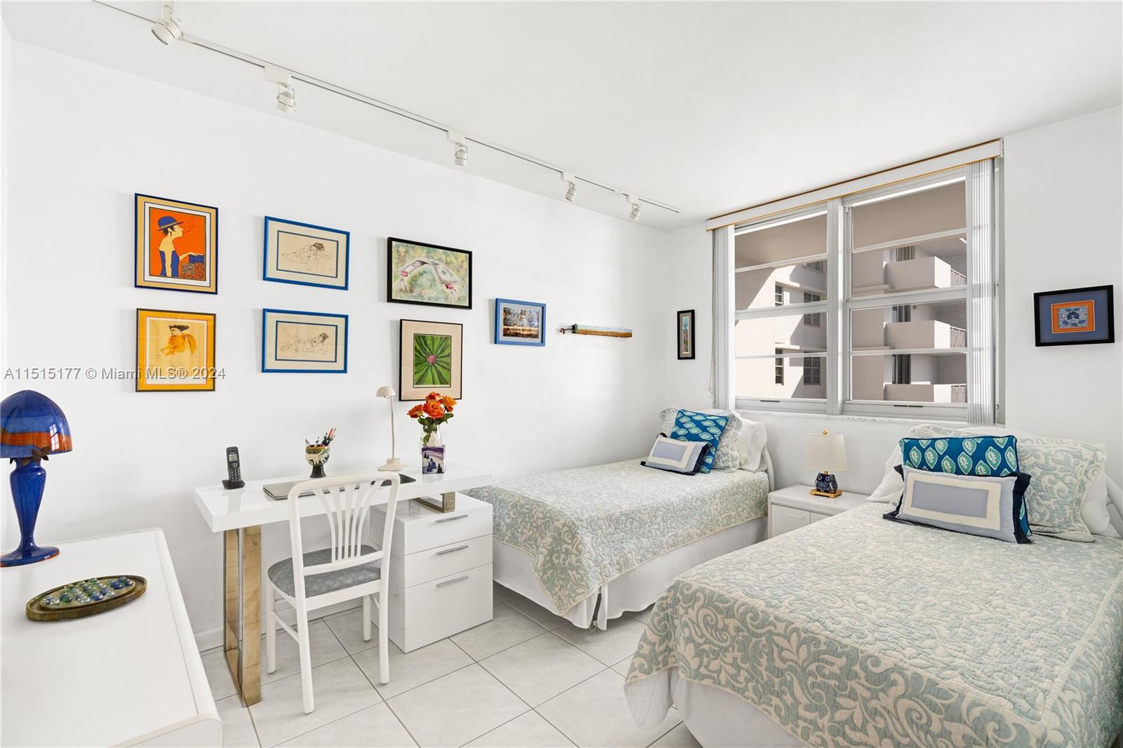 5825 Collins Ave 12K, Miami Beach, Florida 33140, 2 Bedrooms Bedrooms, ,2 BathroomsBathrooms,Residential,For Sale,5825 Collins Ave 12K,A11515177