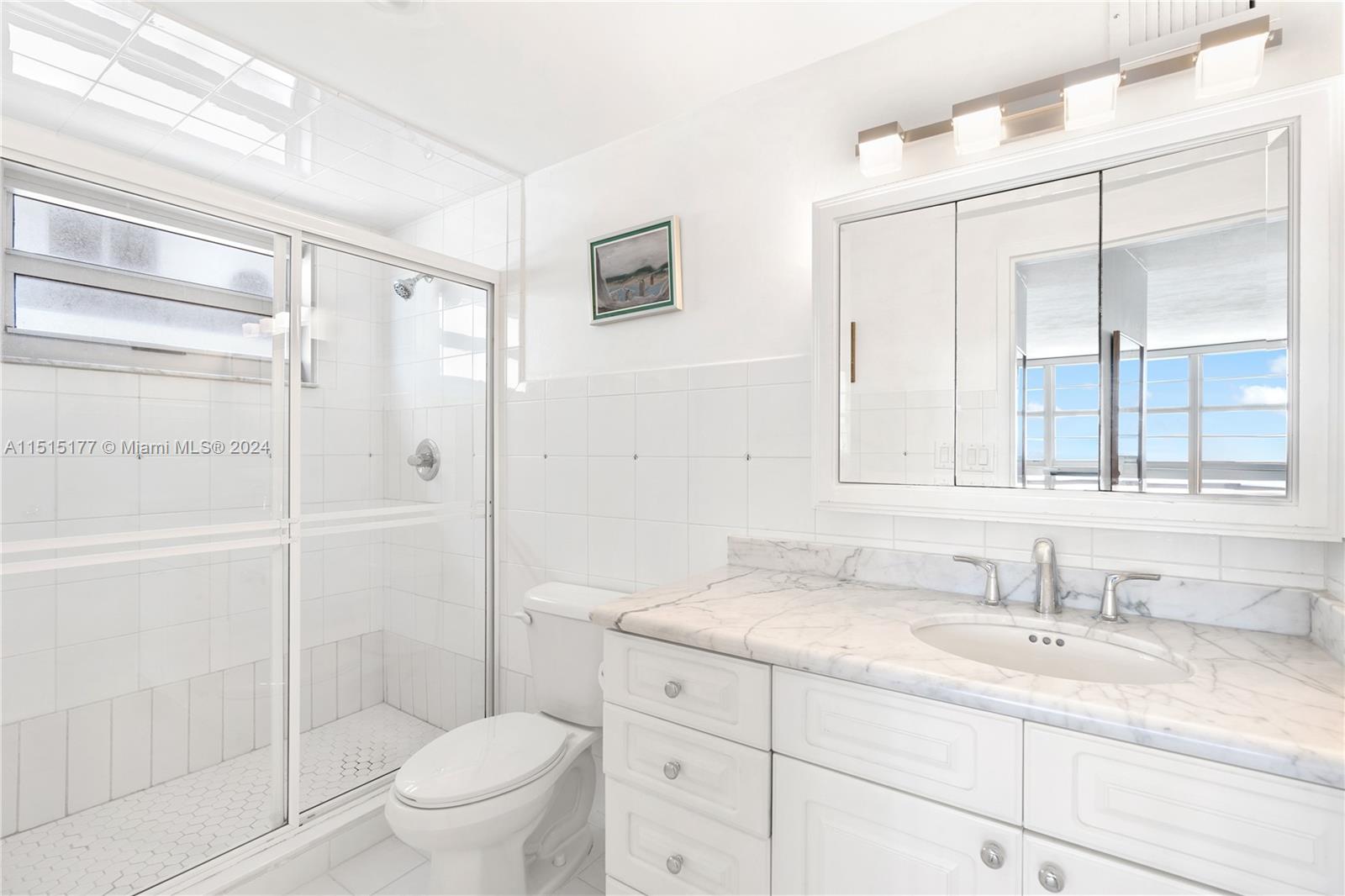 5825 Collins Ave 12K, Miami Beach, Florida 33140, 2 Bedrooms Bedrooms, ,2 BathroomsBathrooms,Residential,For Sale,5825 Collins Ave 12K,A11515177