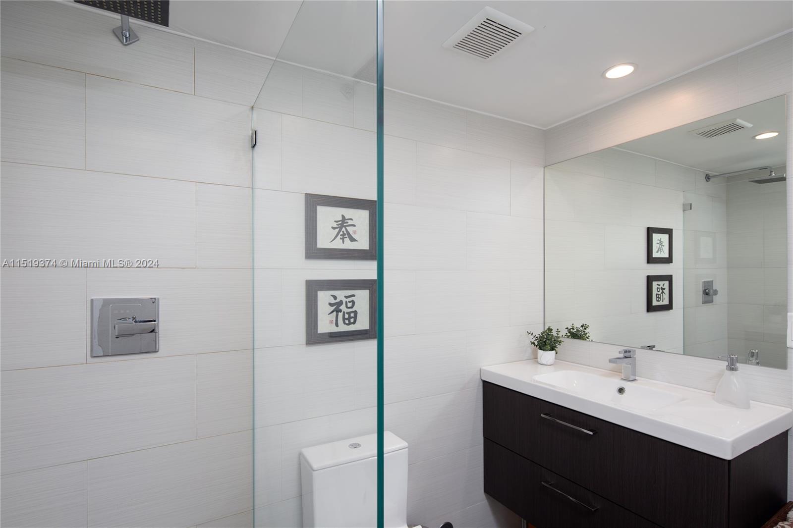 1070 93rd St, Miami Shores, FL, 33138 United States, 5 Bedrooms Bedrooms, ,5 BathroomsBathrooms,Residential,For Sale,93rd St,A11519374