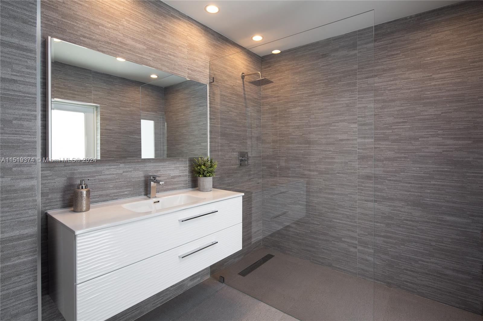 1070 93rd St, Miami Shores, FL, 33138 United States, 5 Bedrooms Bedrooms, ,5 BathroomsBathrooms,Residential,For Sale,93rd St,A11519374