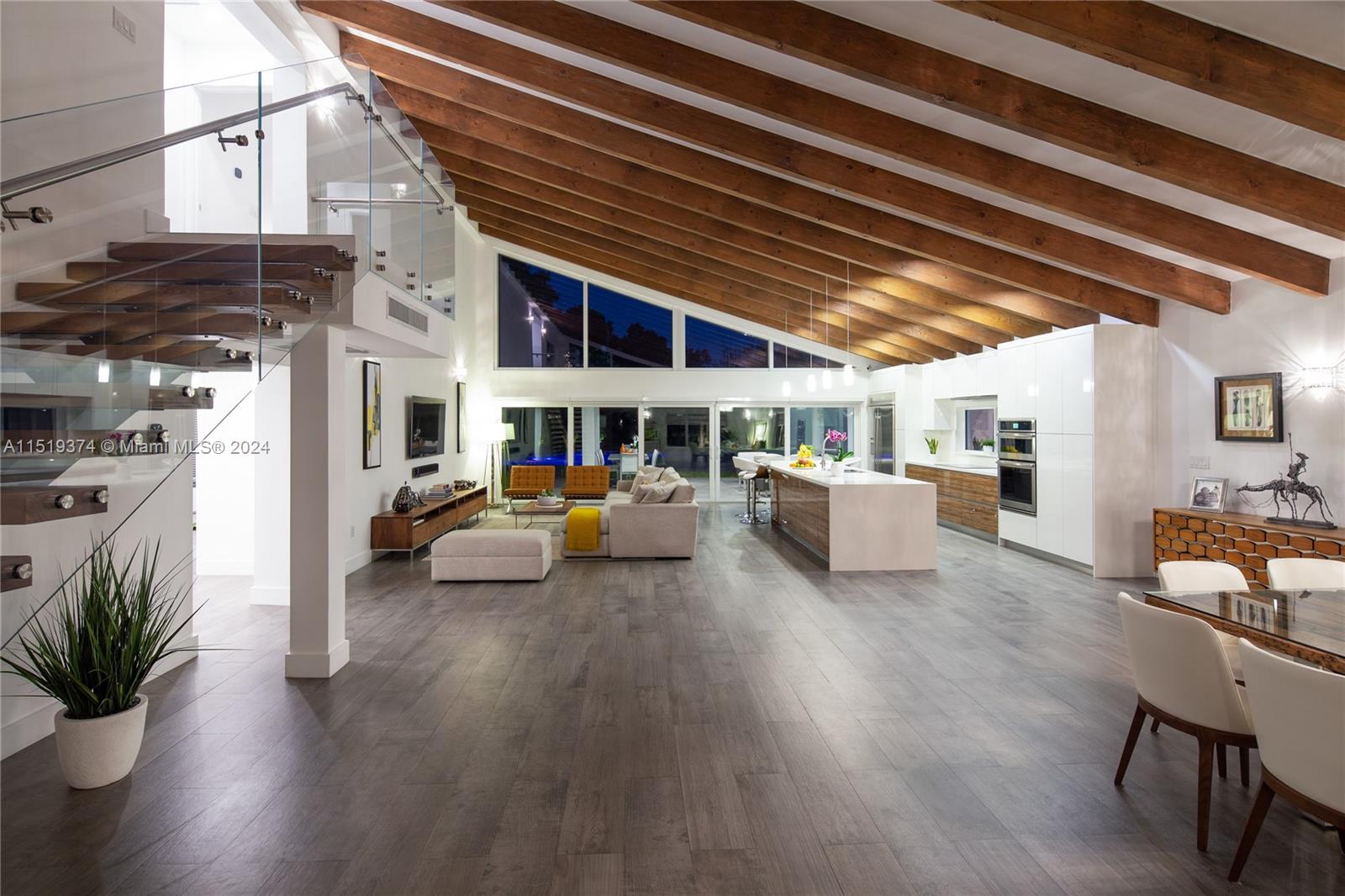 1070 93rd St, Miami Shores, FL, 33138 United States, 5 Bedrooms Bedrooms, ,5 BathroomsBathrooms,Residential,For Sale,93rd St,A11519374