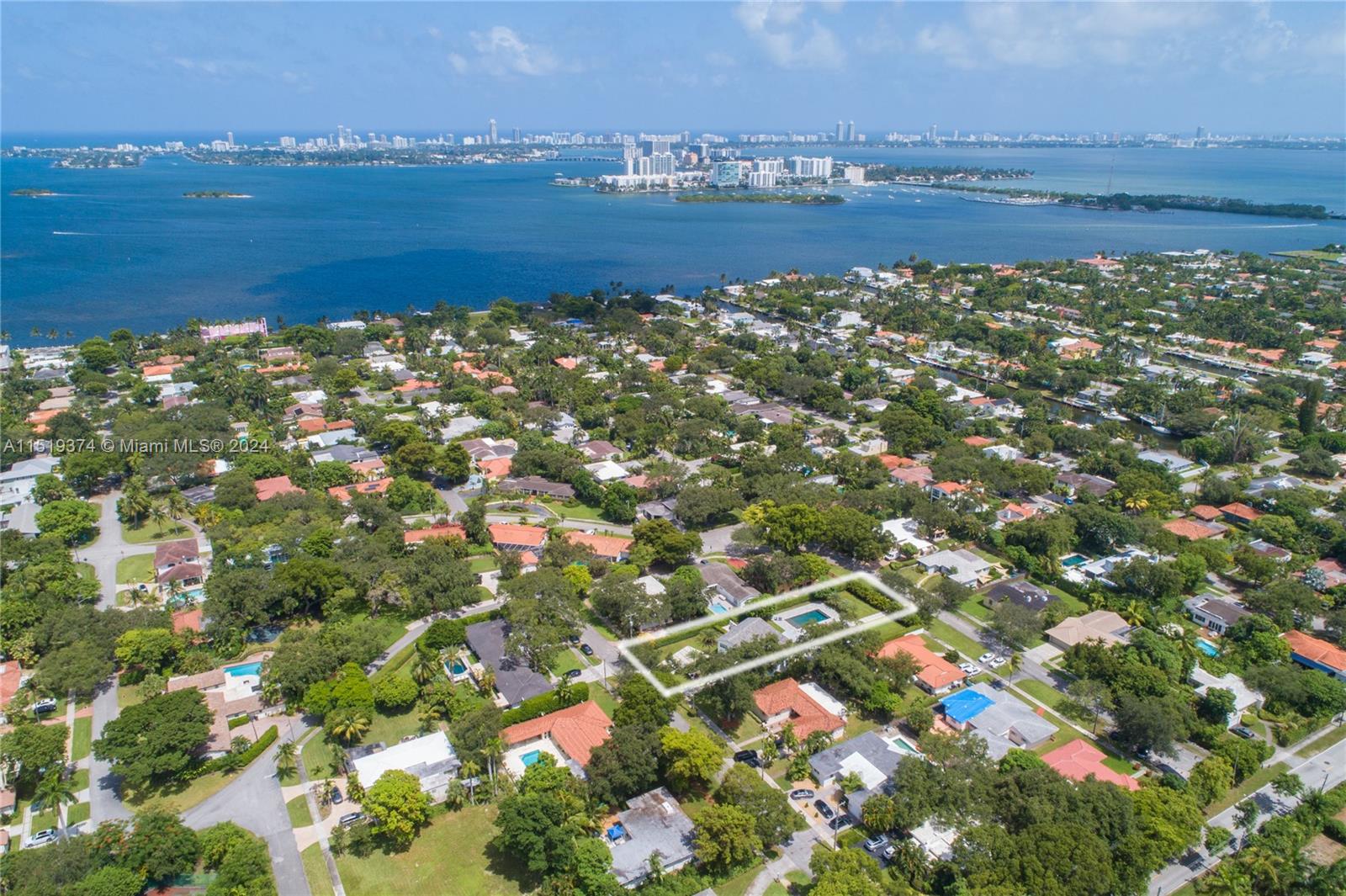 1070 93rd St, Miami Shores, FL, 33138 United States, 5 Bedrooms Bedrooms, ,5 BathroomsBathrooms,Residential,For Sale,93rd St,A11519374