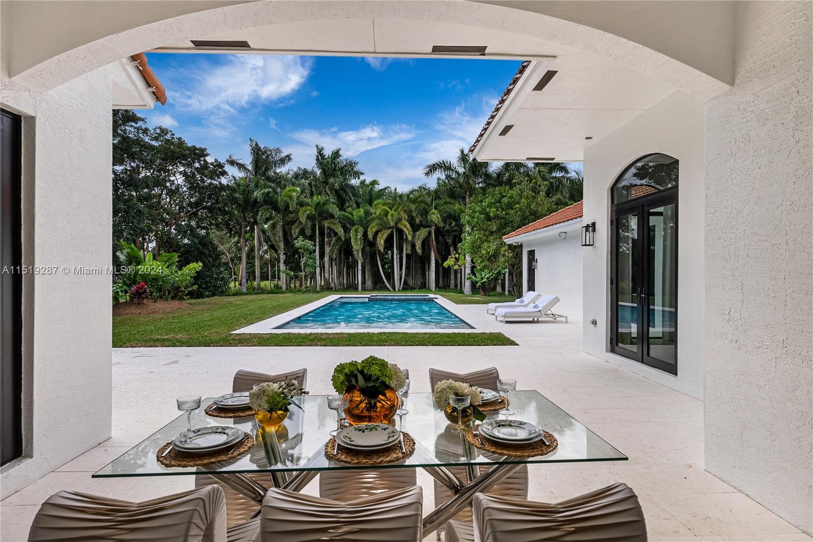 5731 185th Way, Southwest Ranches, FL, 33332 United States, 4 Bedrooms Bedrooms, ,4 BathroomsBathrooms,Residential,For Sale,185th Way,A11519287