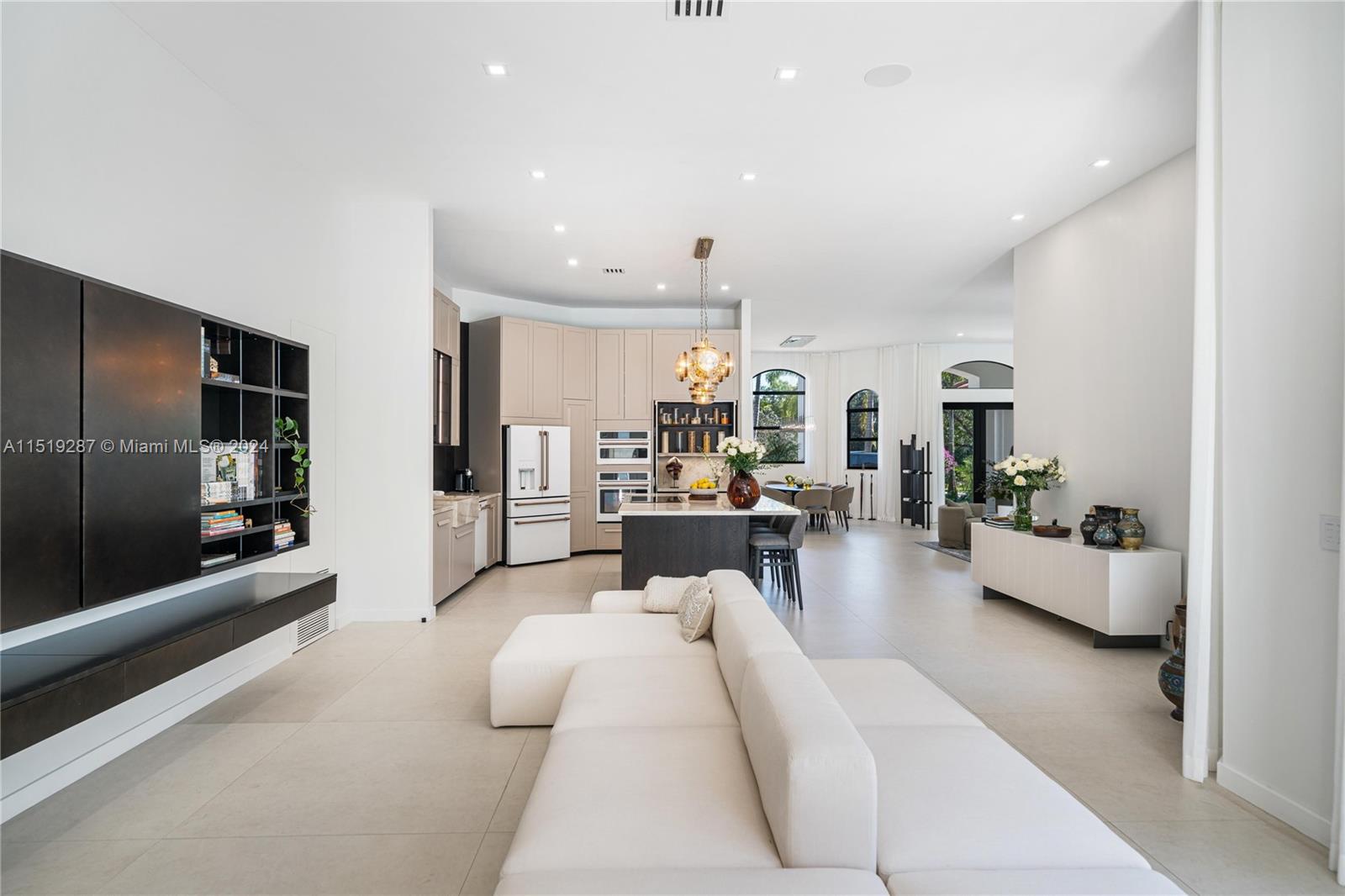 5731 185th Way, Southwest Ranches, FL, 33332 United States, 4 Bedrooms Bedrooms, ,4 BathroomsBathrooms,Residential,For Sale,185th Way,A11519287