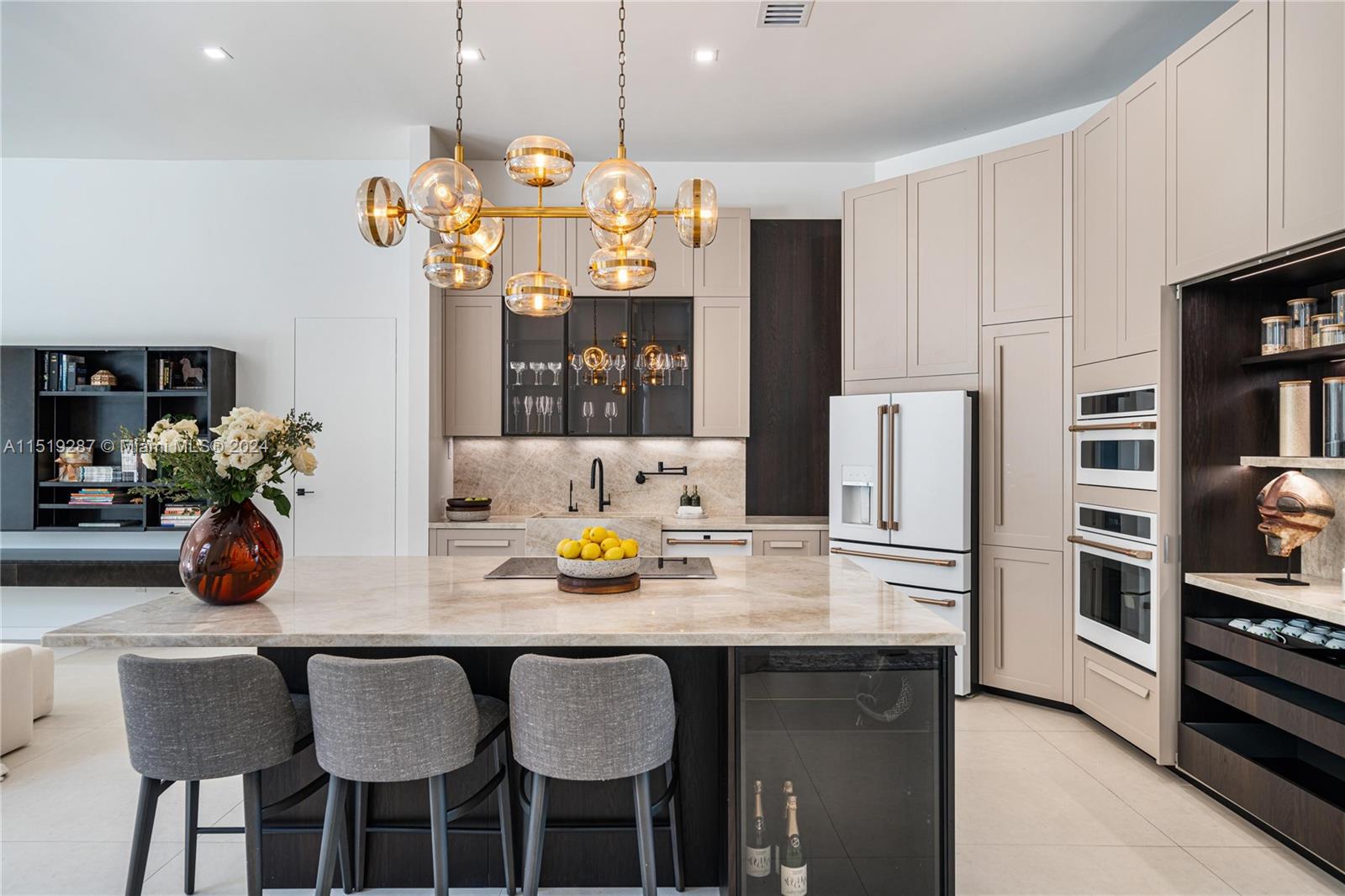 5731 185th Way, Southwest Ranches, FL, 33332 United States, 4 Bedrooms Bedrooms, ,4 BathroomsBathrooms,Residential,For Sale,185th Way,A11519287