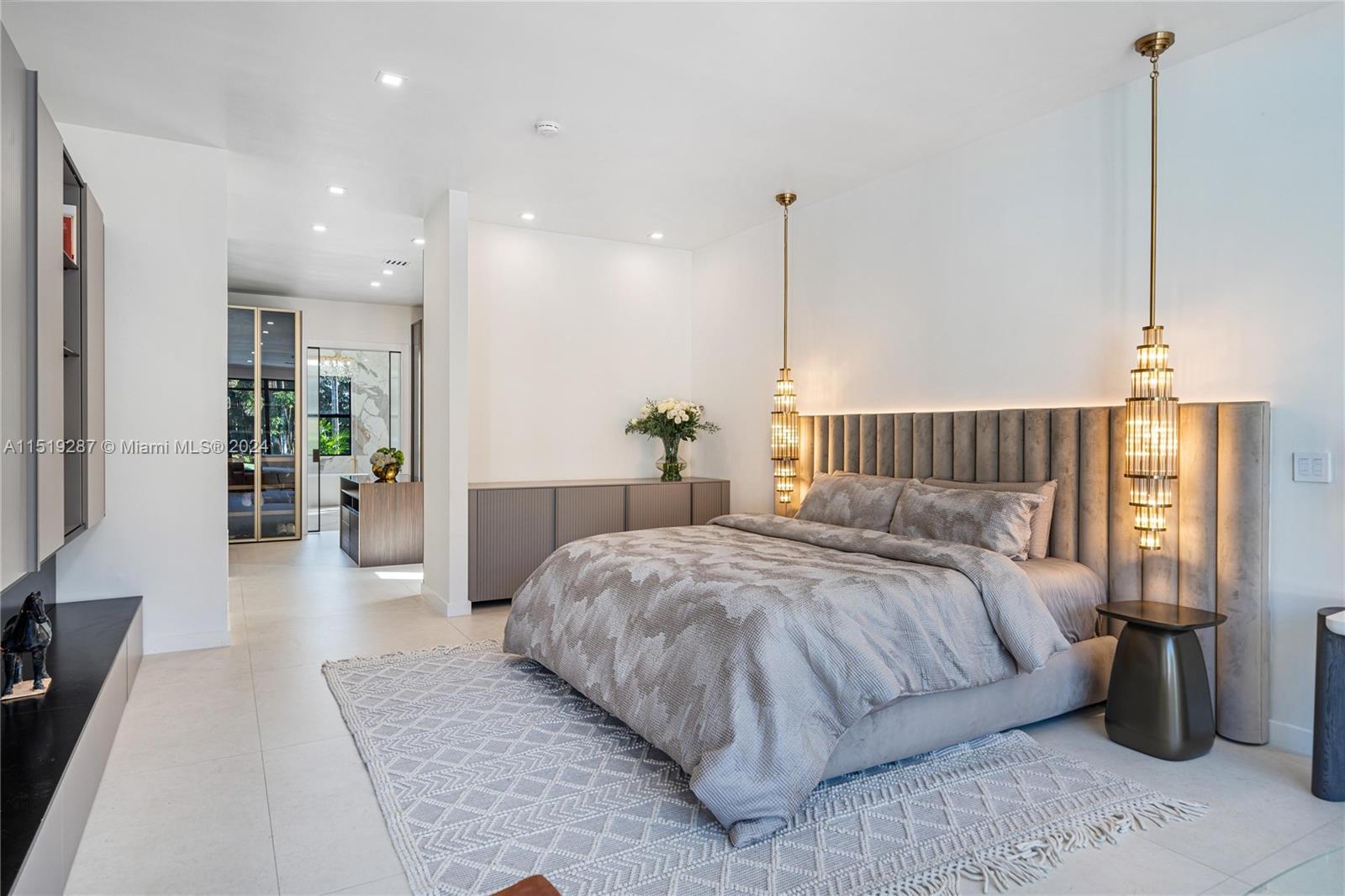 5731 185th Way, Southwest Ranches, FL, 33332 United States, 4 Bedrooms Bedrooms, ,4 BathroomsBathrooms,Residential,For Sale,185th Way,A11519287