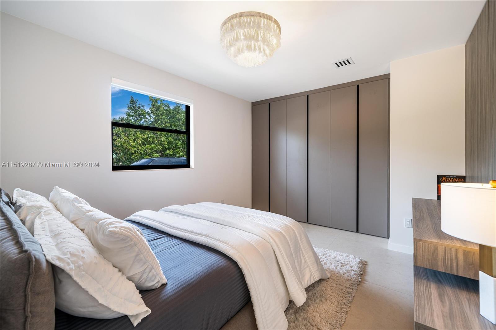 5731 185th Way, Southwest Ranches, FL, 33332 United States, 4 Bedrooms Bedrooms, ,4 BathroomsBathrooms,Residential,For Sale,185th Way,A11519287