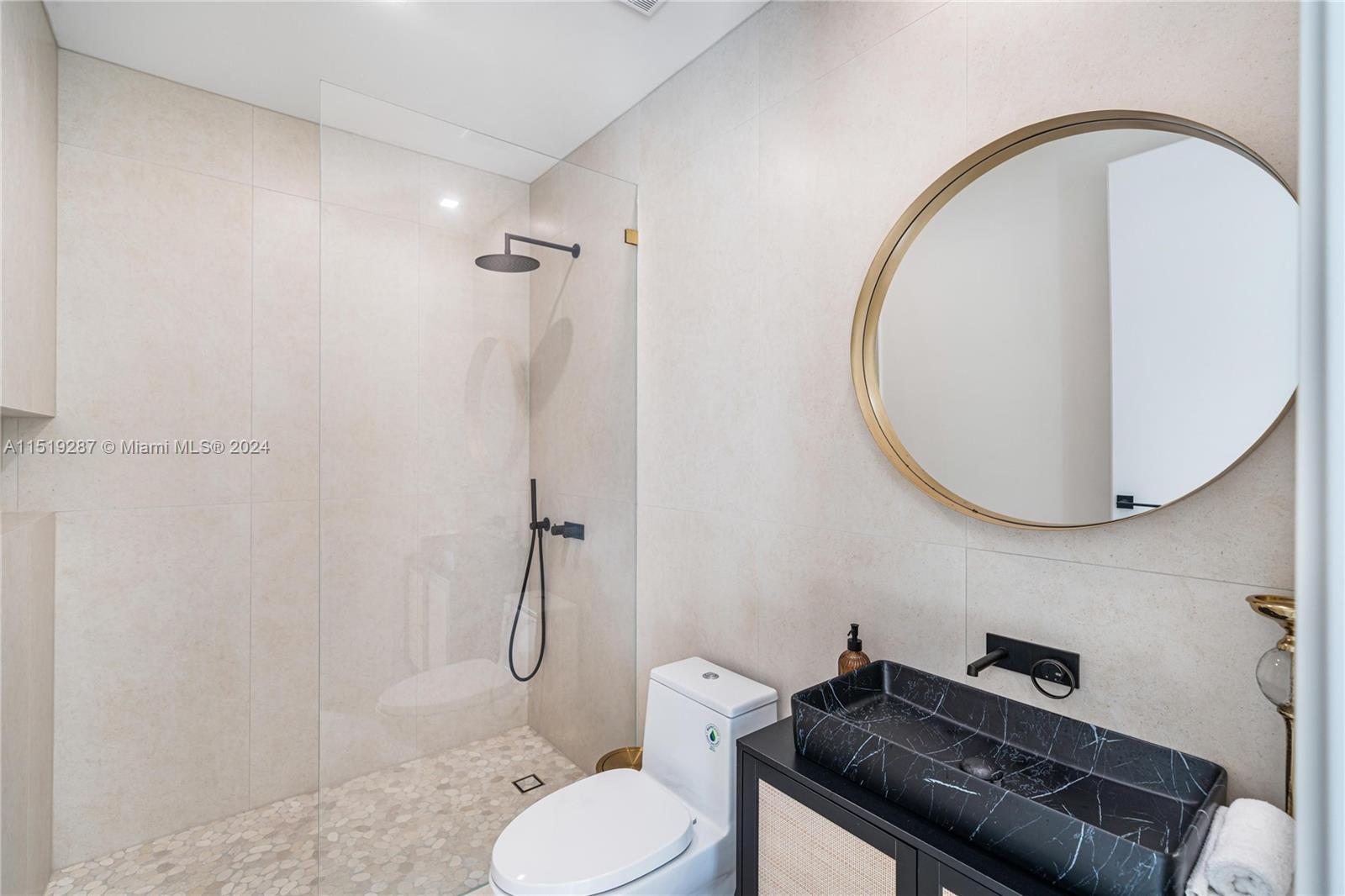 5731 185th Way, Southwest Ranches, FL, 33332 United States, 4 Bedrooms Bedrooms, ,4 BathroomsBathrooms,Residential,For Sale,185th Way,A11519287