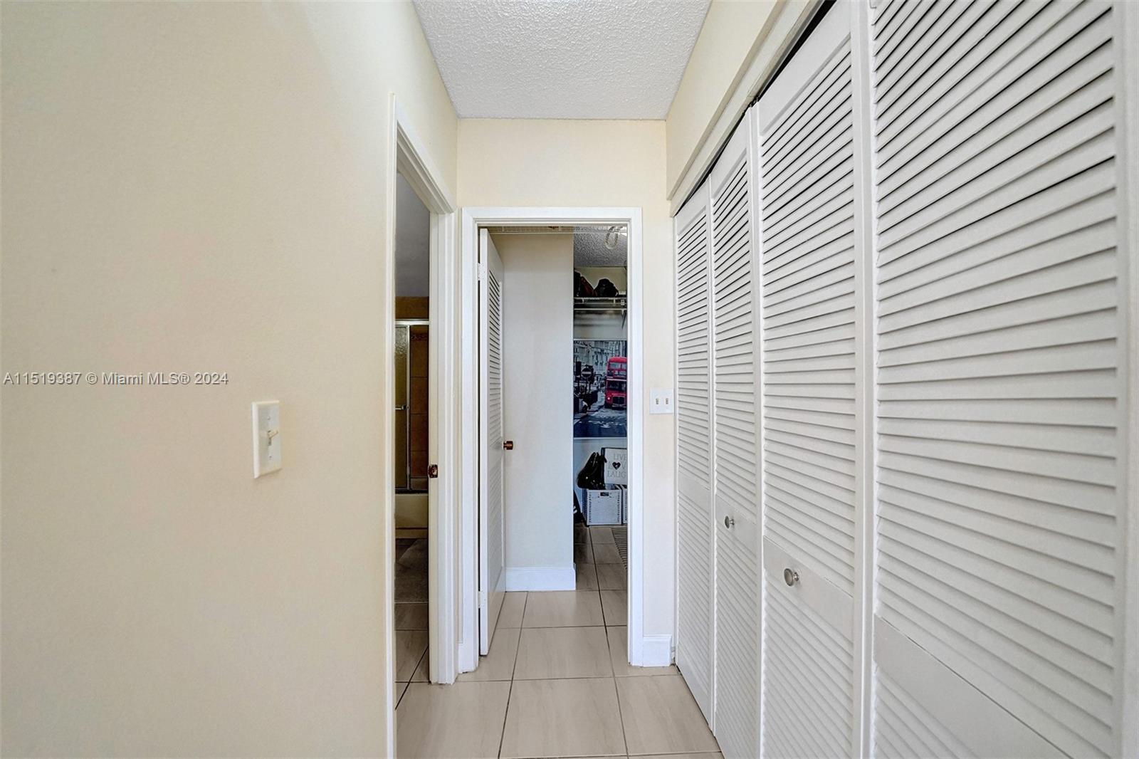 2500 Parkview Dr 1716, Hallandale Beach, Florida 33009, 2 Bedrooms Bedrooms, ,2 BathroomsBathrooms,Residential,For Sale,2500 Parkview Dr 1716,A11519387