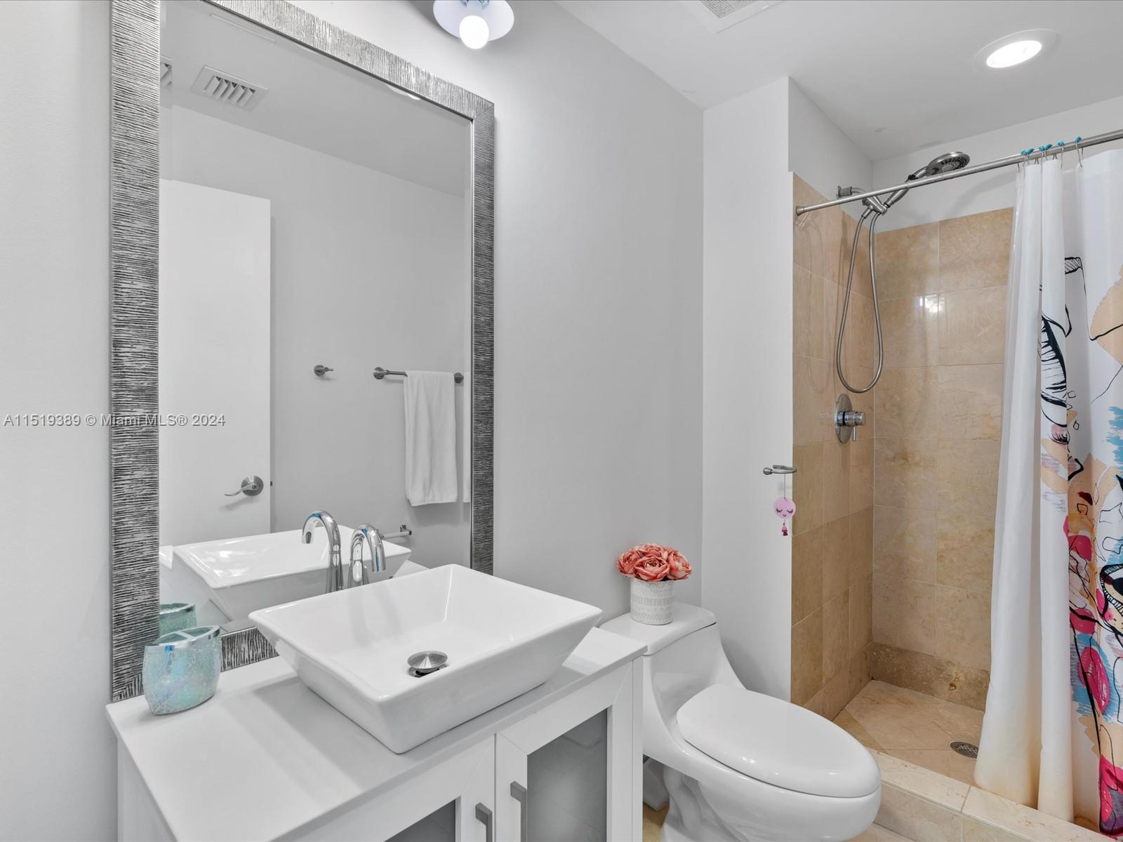 3330 190th St, Aventura, FL, 33180 United States, 3 Bedrooms Bedrooms, ,3 BathroomsBathrooms,Residential,For Sale,190th St,A11519389