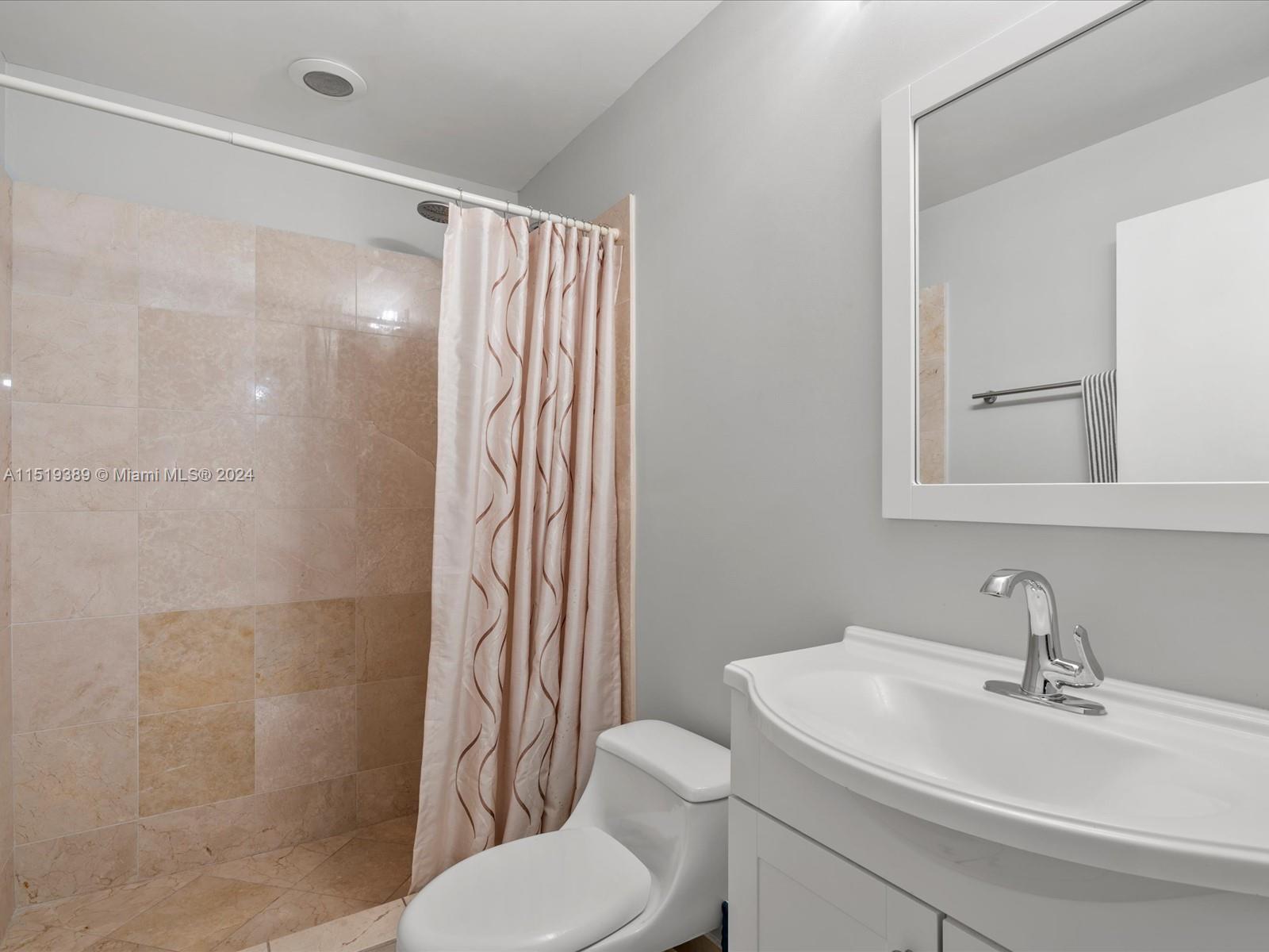3330 190th St, Aventura, FL, 33180 United States, 3 Bedrooms Bedrooms, ,3 BathroomsBathrooms,Residential,For Sale,190th St,A11519389
