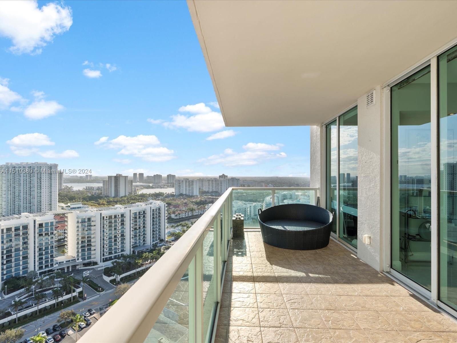3330 190th St, Aventura, FL, 33180 United States, 3 Bedrooms Bedrooms, ,3 BathroomsBathrooms,Residential,For Sale,190th St,A11519389