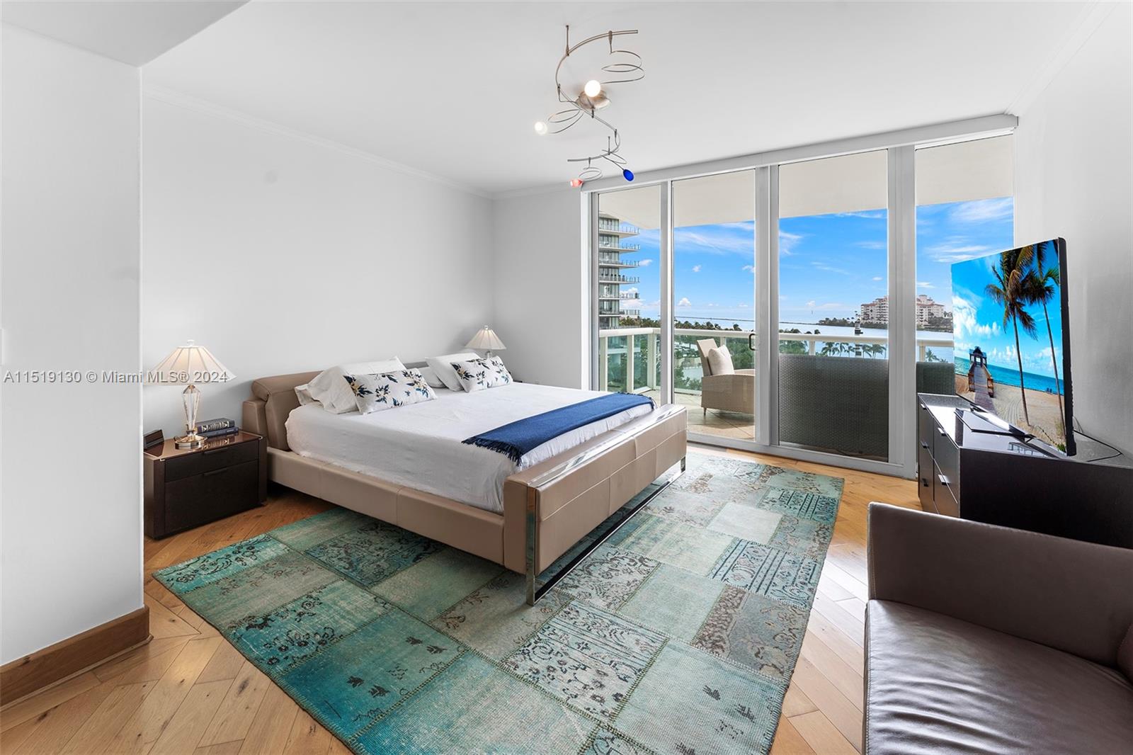 1000 S Pointe Dr 704, Miami Beach, Florida 33139, 3 Bedrooms Bedrooms, ,3 BathroomsBathrooms,Residential,For Sale,1000 S Pointe Dr 704,A11519130