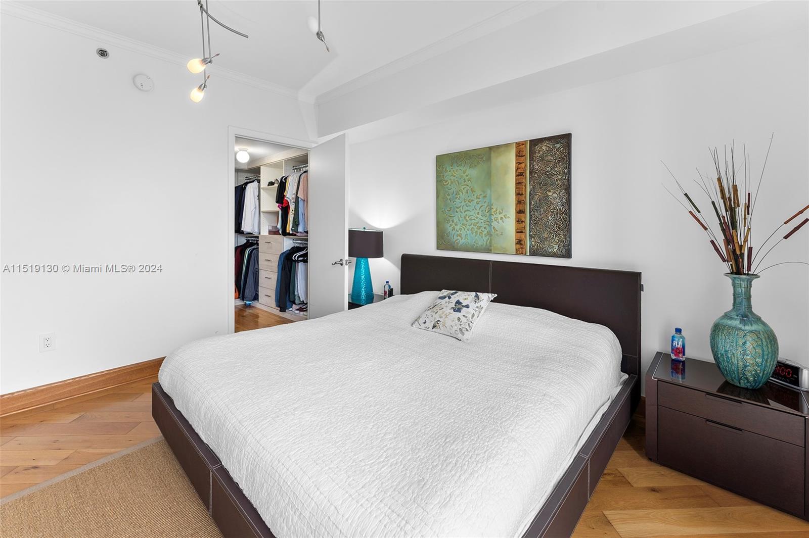 1000 Pointe Dr, Miami Beach, FL, 33139 United States, 3 Bedrooms Bedrooms, ,3 BathroomsBathrooms,Residential,For Sale,Pointe Dr,A11519130