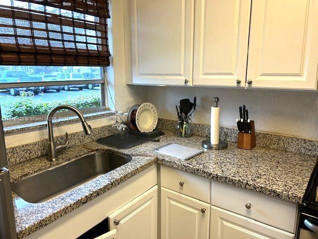 8500  Sunrise Lakes Blvd #106 For Sale A11519428, FL