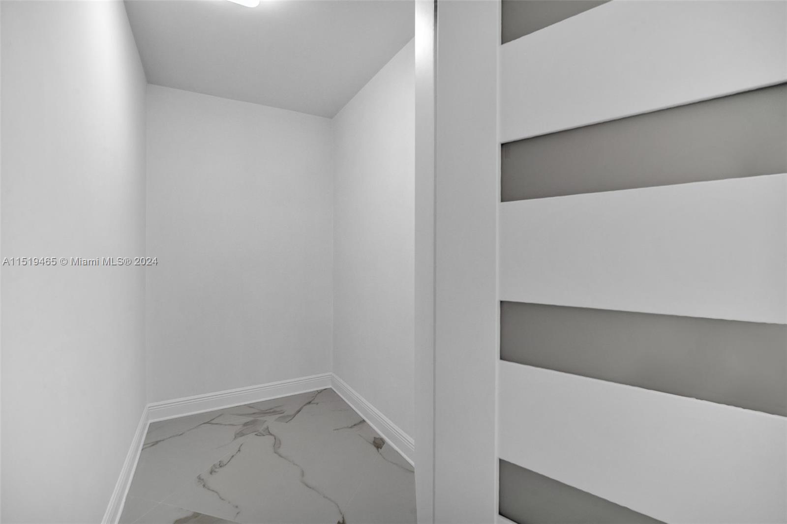 430 Golden Isles Dr 605, Hallandale Beach, Florida 33009, 2 Bedrooms Bedrooms, ,2 BathroomsBathrooms,Residential,For Sale,430 Golden Isles Dr 605,A11519465