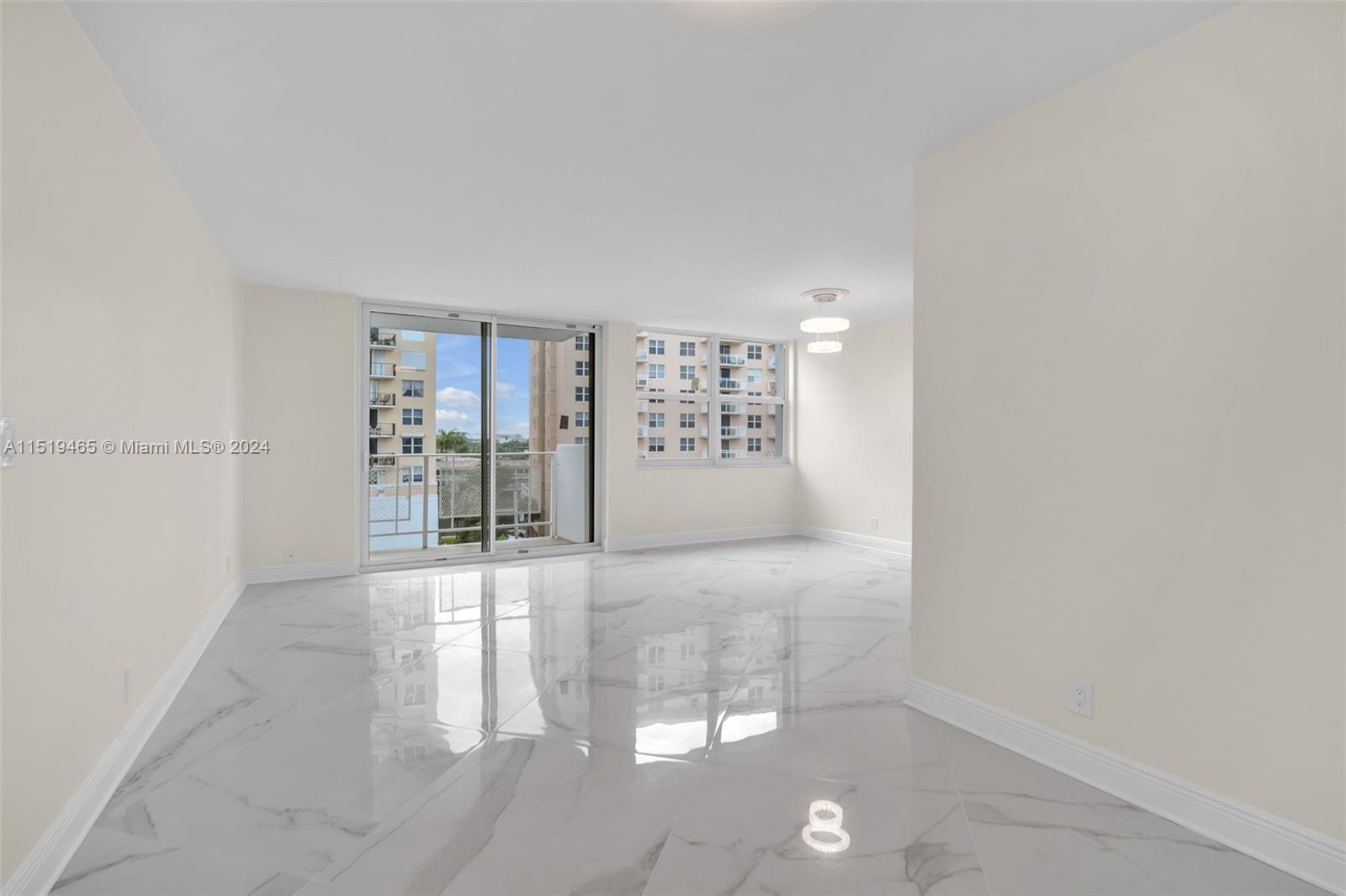 430 Golden Isles Dr 605, Hallandale Beach, Florida 33009, 2 Bedrooms Bedrooms, ,2 BathroomsBathrooms,Residential,For Sale,430 Golden Isles Dr 605,A11519465